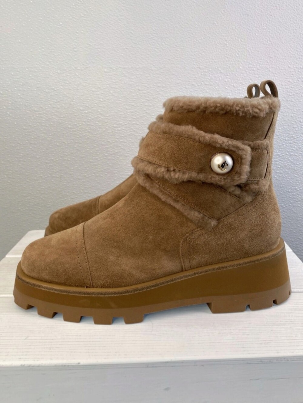 Jimmy Choo Meena Flat Shearling Zip Ankle Boots Womens US12 EU42 Toffee New - Picture 4 of 15